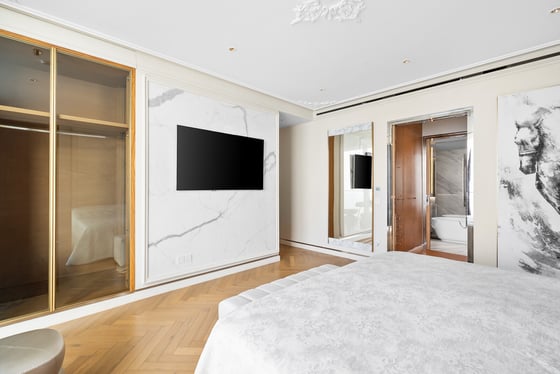 High-Floor 2BR Sea View |  Chic Upgrades, picture 14