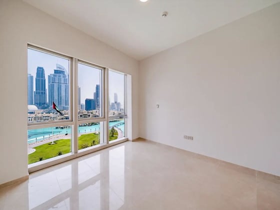 Refined Downtown Apartment with Burj Khalifa View, picture 9