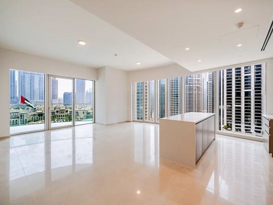 Refined Downtown Apartment with Burj Khalifa View, picture 2
