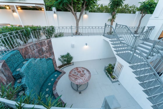Magnificent 7 Bed Villa in Emirates Hills, picture 43
