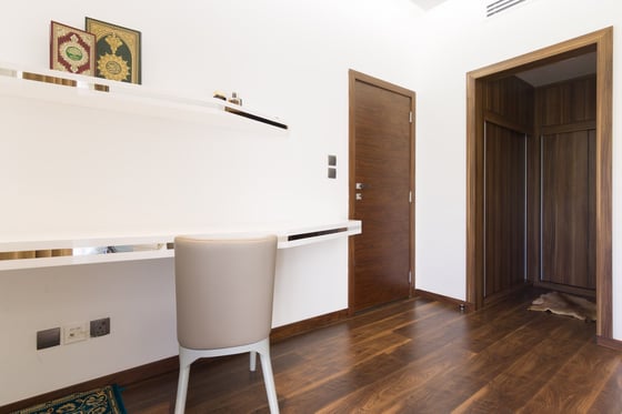 Upgraded, fully furnished villa in the Meadows, picture 9