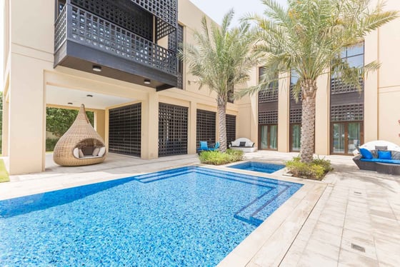 Beautiful 8 Bed Modern Arabic Mansion, picture 18