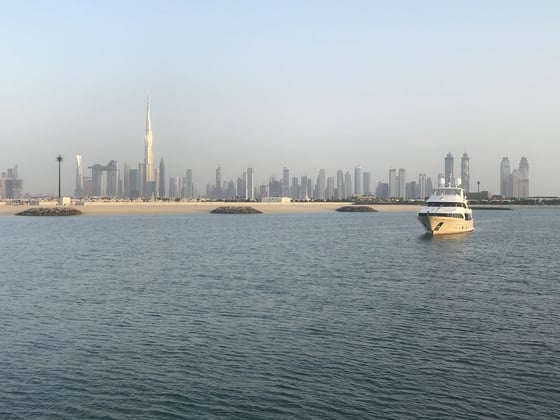 can-foreigners-buy-land-in-dubai-luxhabitat