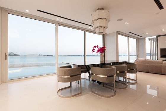 Most sought-after beach front villa on the Palm Jumeirah, picture 9