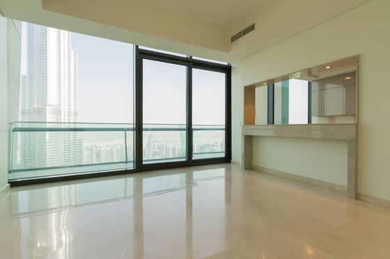Exclusive PH, Largest Terrace with Burj K Views, picture 7
