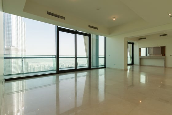 Exclusive PH, Largest Terrace with Burj K Views, picture 2