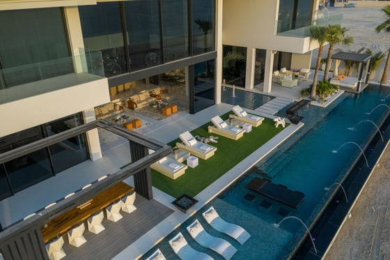 ONE100 Ultra Luxury Beach Mansion, picture 5