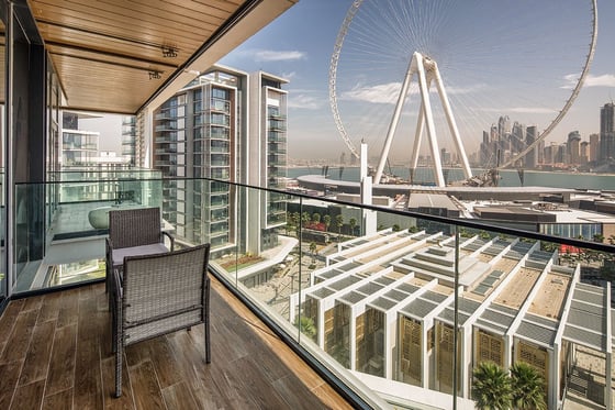 Panoramic Sea, Skyline and Ain Dubai View, picture 1