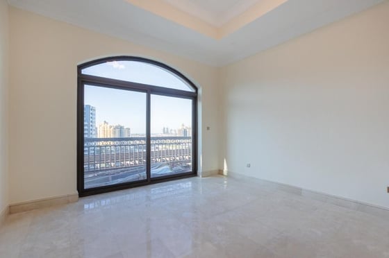 4 Bed + Maids | Penthouse | Fairmont North., picture 10