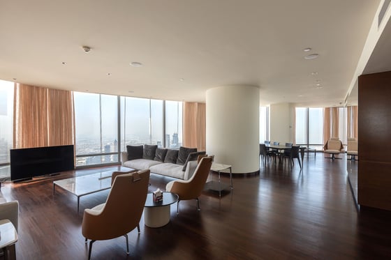 Luxury Penthouse | Euphoric Views |100+ Floor, picture 2