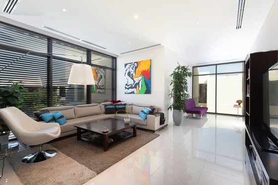 6 Bedroom Villa with Golf Course View, picture 10