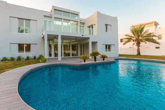 Huge Plot | 5 BR Upgraded Family Home Villa, picture 34