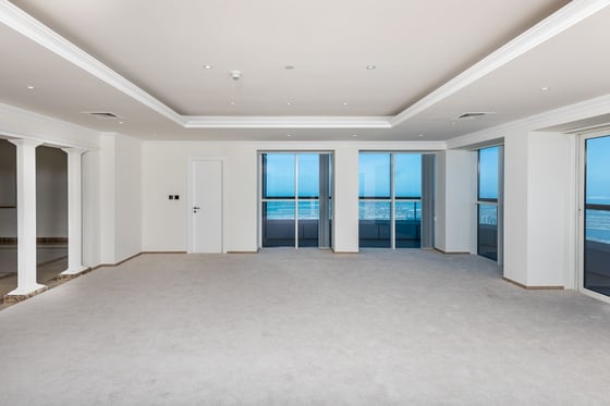 Full Sea View Penthouse in Elite Residence, picture 1