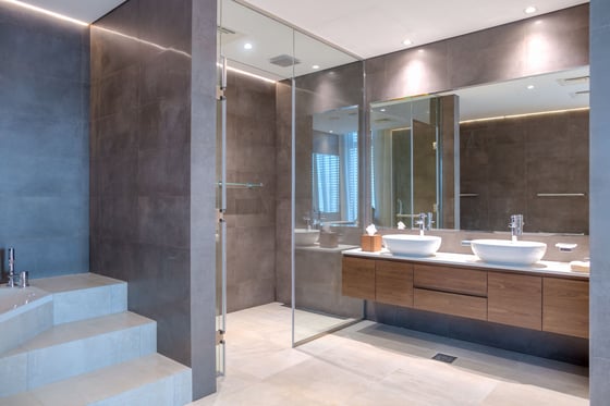 Modern Style 5BR Brand New Atlantis View, picture 9