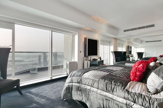 State of the art Penthouse at Emirates Crown, picture 26
