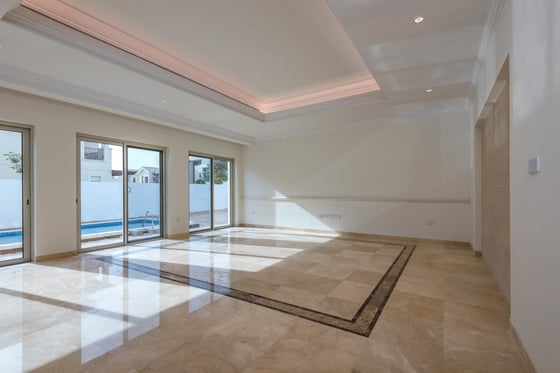 Large plot | Luxury Villa | Mediterranean Style, picture 5
