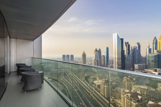Stunning design, beautiful DIFC view, picture 2