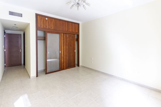 Al Sahab 2 | Large 2 Bedroom | Great Deal, picture 11