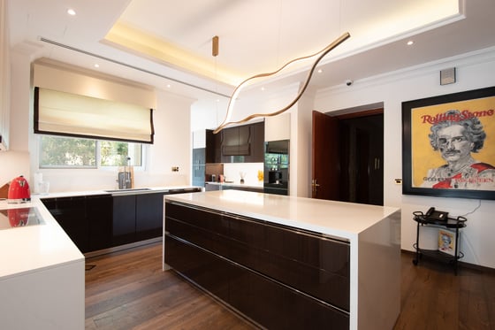 Exclusive Full Golf Course View Emirates Hills Villa, picture 6