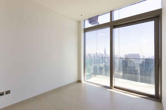 High Floor Apartment with infinity pool in Dubai Marina, picture 9