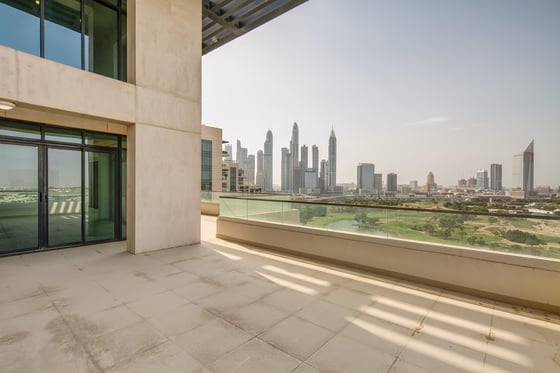 Luxury penthouse apartment in The Hills, picture 4