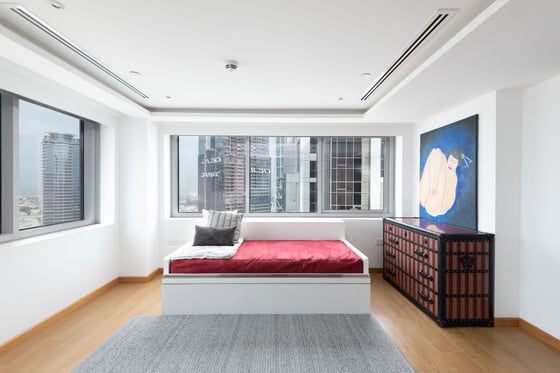 Lofts Apartment | Unfurnished | Upgraded, picture 4