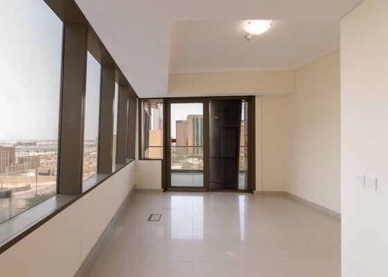 Corner apartment with sea view in Dubai Marina, picture 4