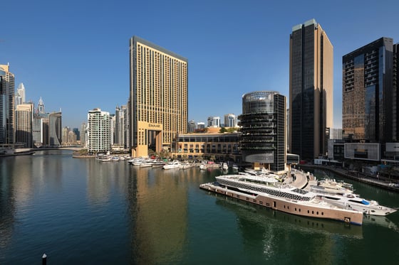 Upgraded luxury apartment in Dubai Marina, picture 18