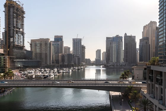 Upgraded luxury apartment in Dubai Marina, picture 17