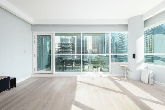 Upgraded luxury apartment in Dubai Marina, picture 5