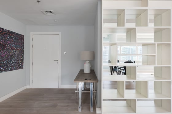 Upgraded luxury apartment in Dubai Marina, picture 6