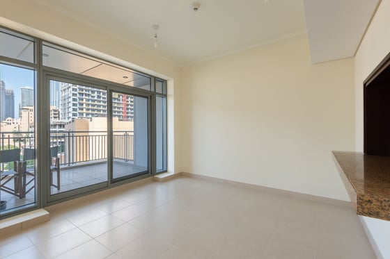 Remarkable 3 bed Loft in Downtown Dubai, picture 8