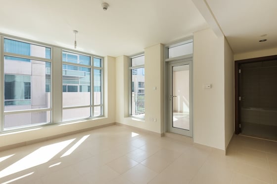 Remarkable 3 bed Loft in Downtown Dubai, picture 14