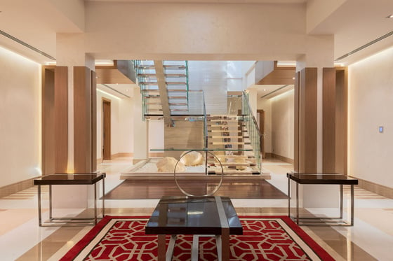 Bespoke mansion villa in Emirates Hills, picture 12