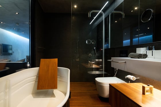 Contemporary duplex apartment in Downtown Dubai, picture 17