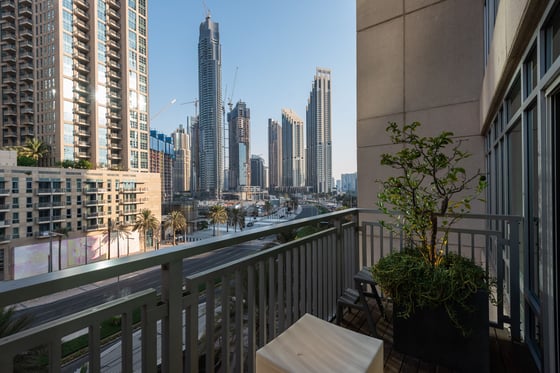 Contemporary duplex apartment in Downtown Dubai, picture 22