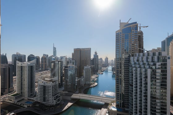 Large, luxury apartment in Dubai Marina, picture 12
