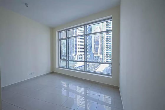 Large, luxury apartment in Dubai Marina, picture 5