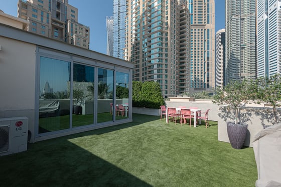 Upgraded Stunning villa in Dubai Marina, picture 24