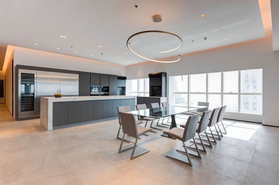 Exclusive Fully Furnished Penthouse Amazing Views, picture 5