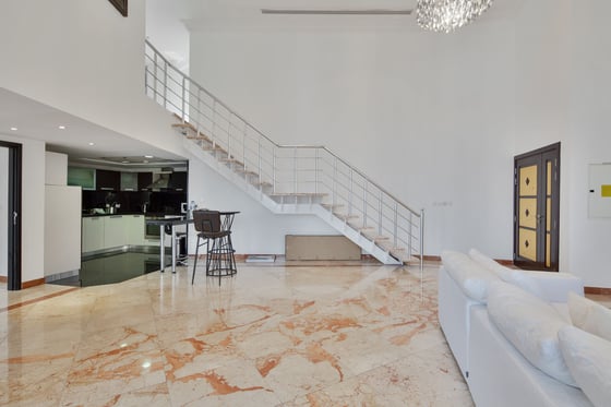Vacant | 2 Bedroom Loft | Balcony, picture 7