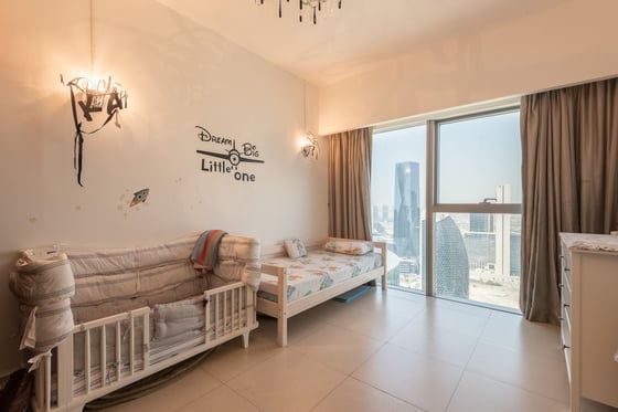 Deluxe Three Bedroom Duplex Apartment, picture 20