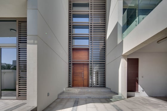Contemporary Style 5 Bedroom Villa, picture 36
