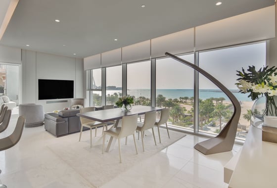 Upgraded sea view apartment in JBR, picture 2