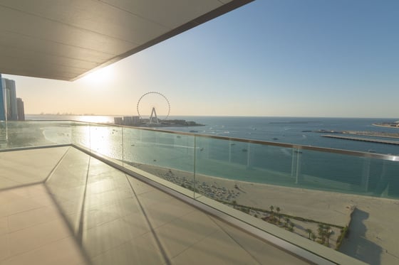 Exclusive 3 Bedroom with Full Sea View - Vacant, picture 11