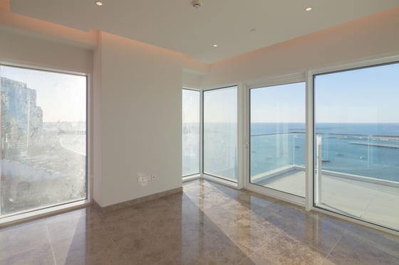 Exclusive 3 Bedroom with Full Sea View - Vacant, picture 5