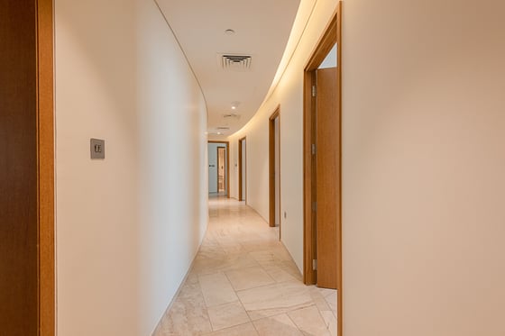 Gorgeous large 4 Bed +Maids Penthouse | FIVE | JVC, picture 9