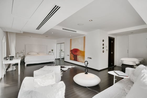 Contemporary Upgraded Loft in JBR, picture 10