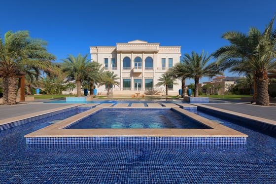 Video tour for Ultra luxurious Jumeirah Palace villa