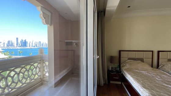 Fully furnished corner apartment on Palm Jumeirah, picture 21